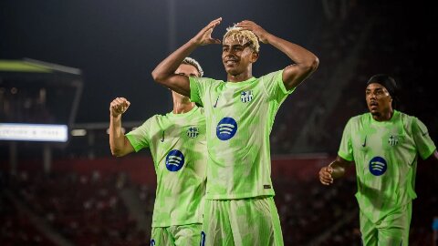 Lamine Yamal muốn trở thành Vua bóng đá?
